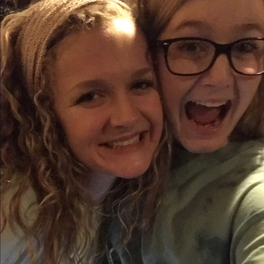 Meet your Posher, Rachel